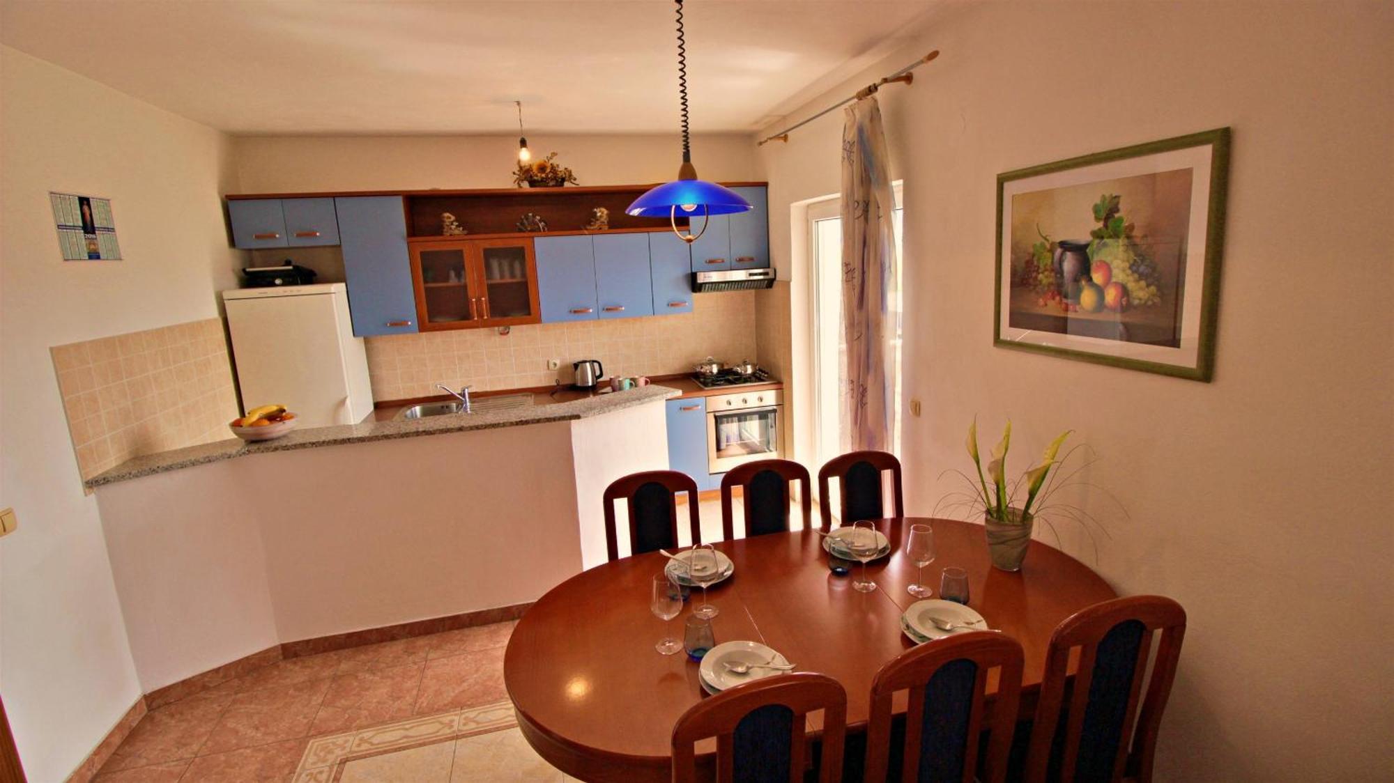 Apartments Marusic Omis Exterior photo